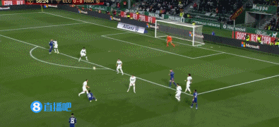 阿根廷队训练吸引20085名球迷观看，梅西获赠埃尔切10号球衣