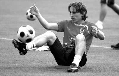 德天空：阿森纳密切关注法鹰左边锋巴霍亚，克勒舍要7000万欧